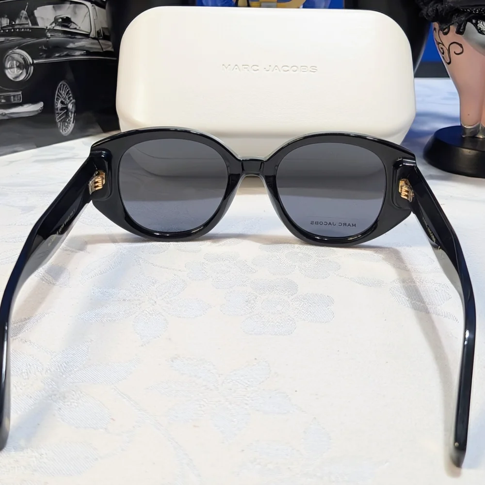 Marc Jacobs Black Sunglasses NEW!